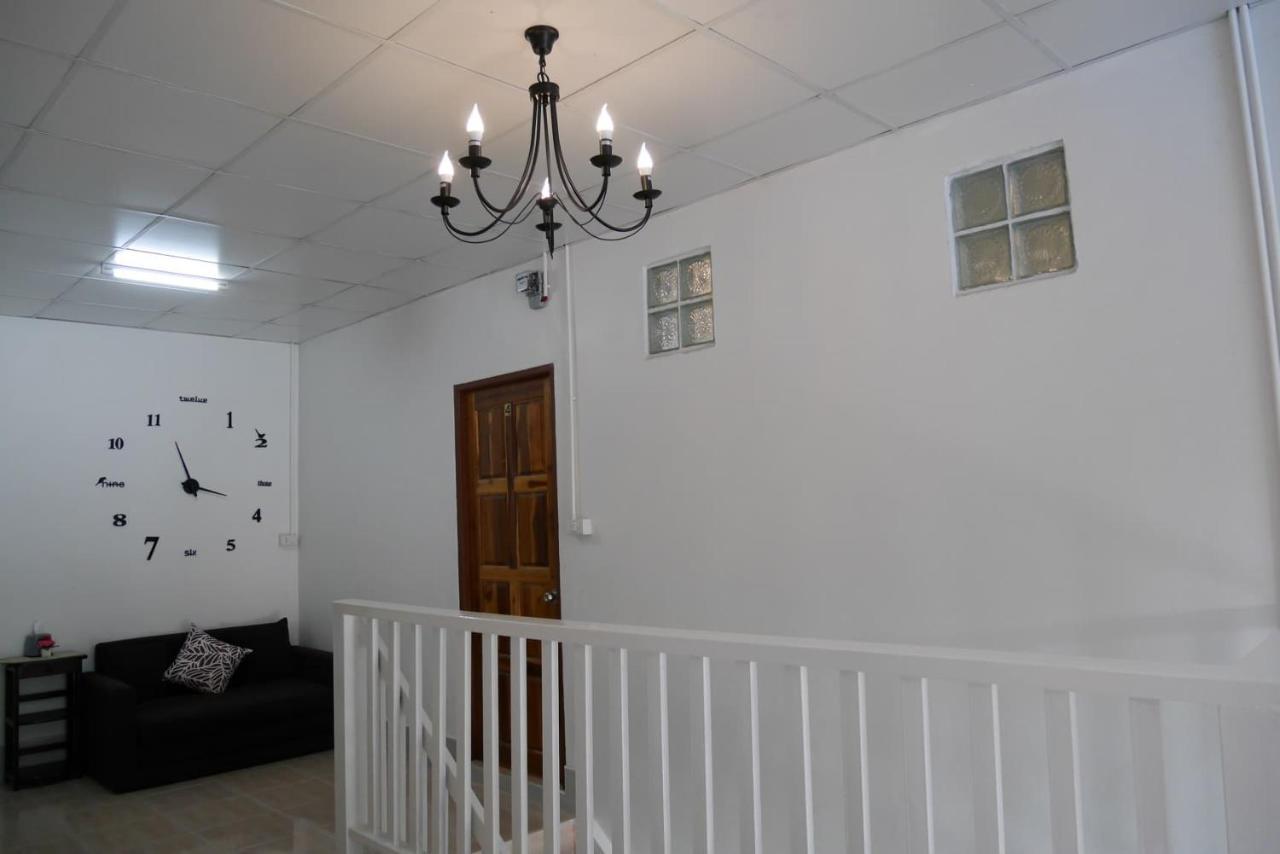 Nawee Guesthouse Sairee Ko Tao Ngoại thất bức ảnh